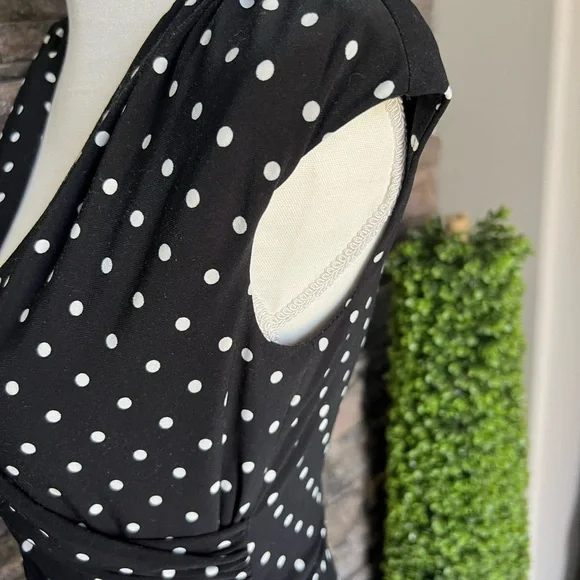 Ralph Lauren Black and White V-Neck Midi Dress - Picture 6 of 8